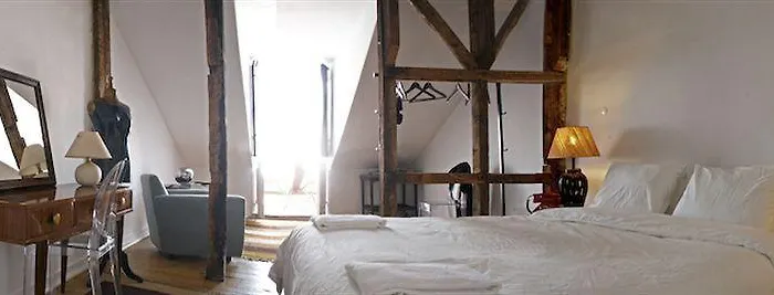 Nocleg ze śniadaniem The Independente & Terrace 4*