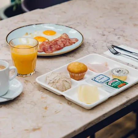 The Independente & Terrace Oda ve Kahvaltı