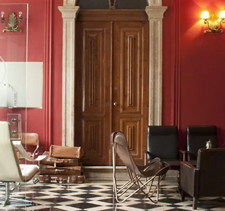 The Independente & Terrace Oda ve Kahvaltı