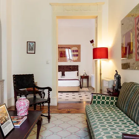 The Independente & Terrace 4*