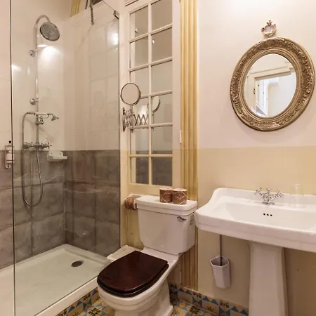 The Independente & Terrace Bed & Breakfast