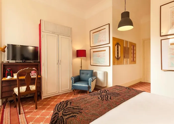 The Independente & Terrace Bed & Breakfast