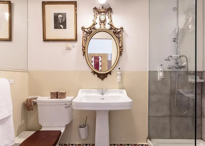 The Independente & Terrace 4* Lisbon