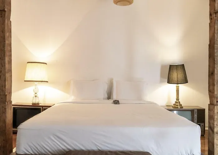 The Independente & Terrace 4*