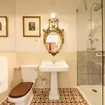The Independente & Terrace 4*