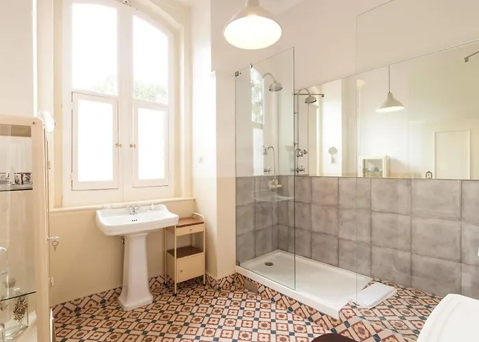 The Independente & Terrace 4*