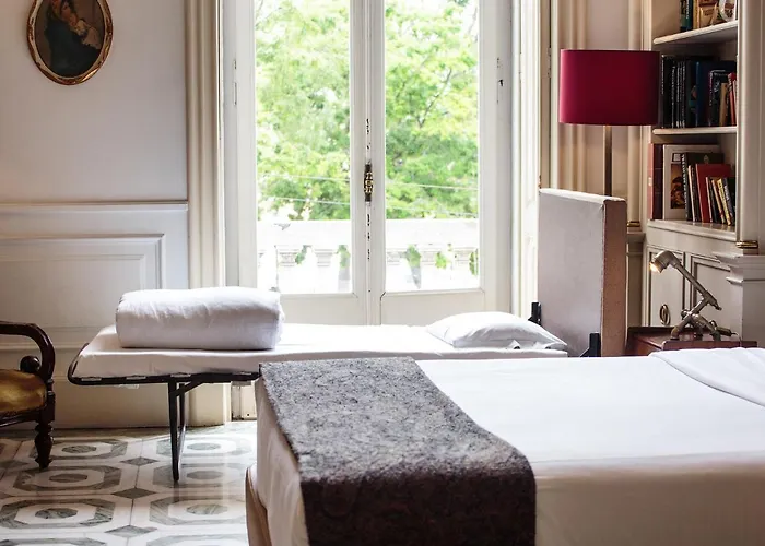 The Independente & Terrace Bed & Breakfast 4*