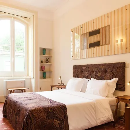 The Independente & Terrace Lissabon